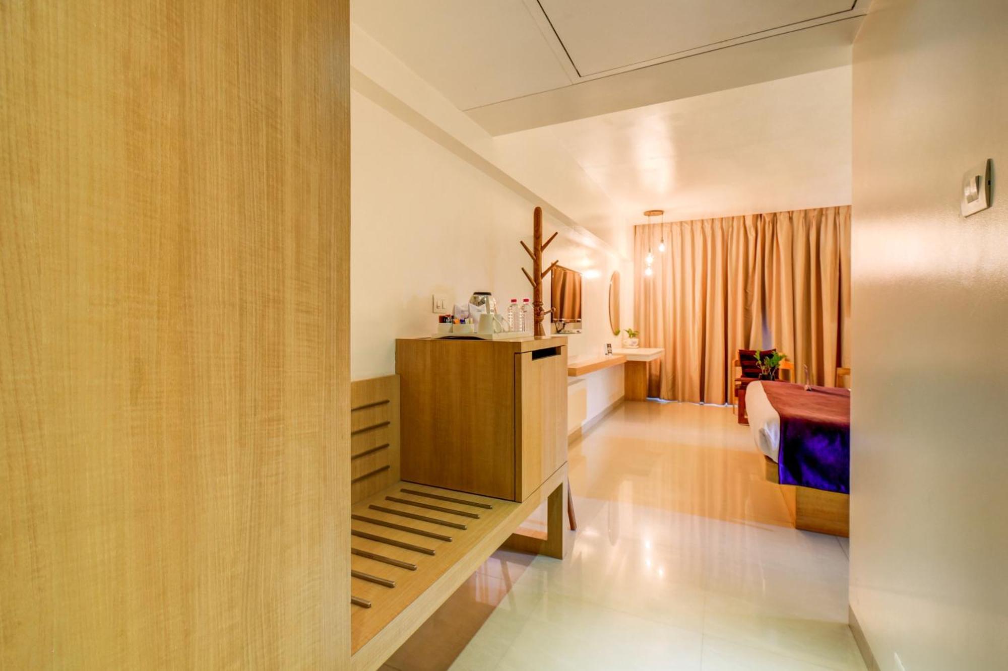 The Ssk Solitaire Hotel & Banquets Nashik Dış mekan fotoğraf